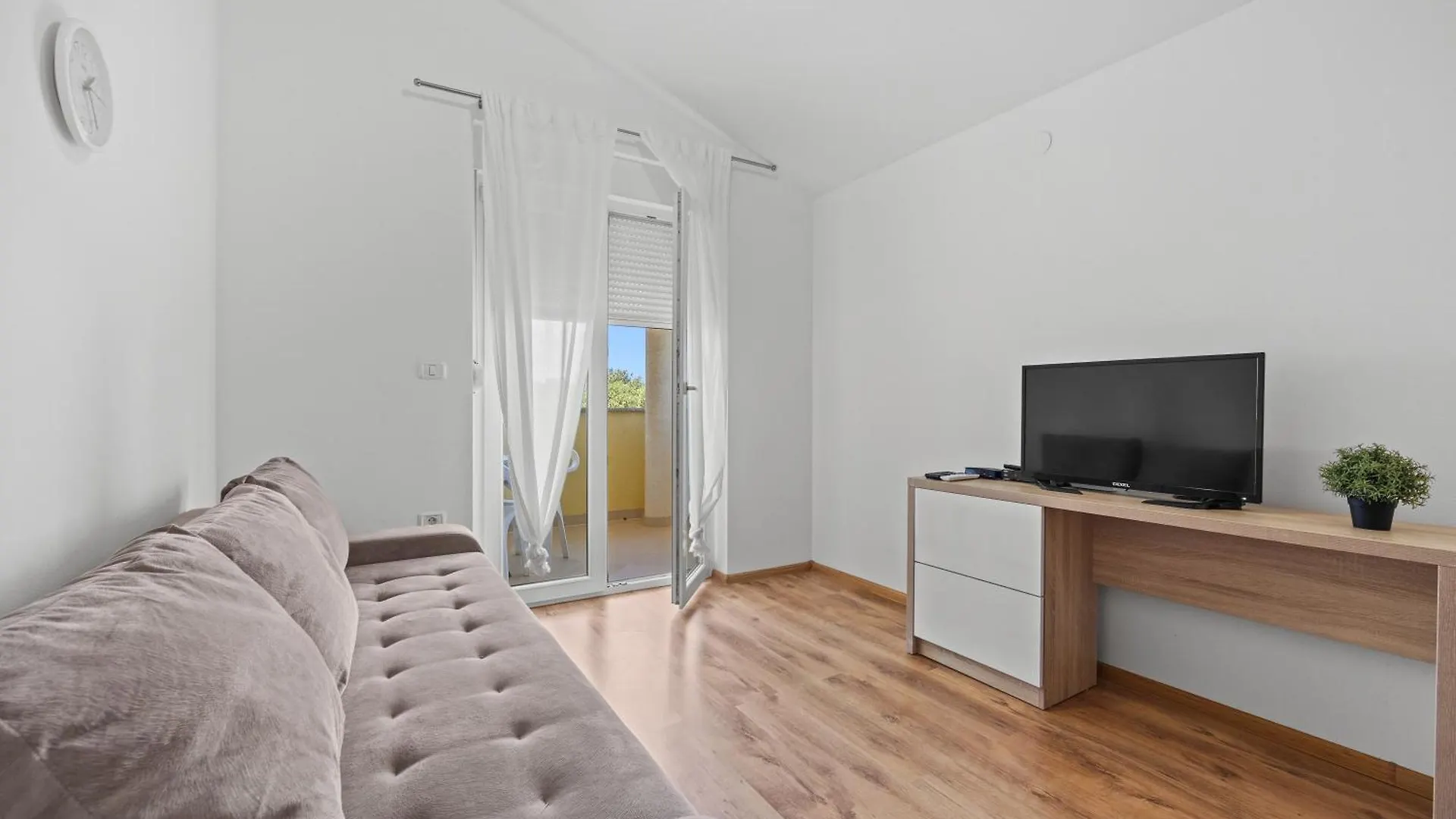 Neea Apartments Medulin 0*,