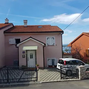 Jelena , Crikvenica Horvátország
